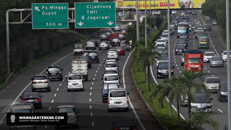 Kenaikan Lalu Lintas Tol Jakarta pada Libur Tahun Baru 2025